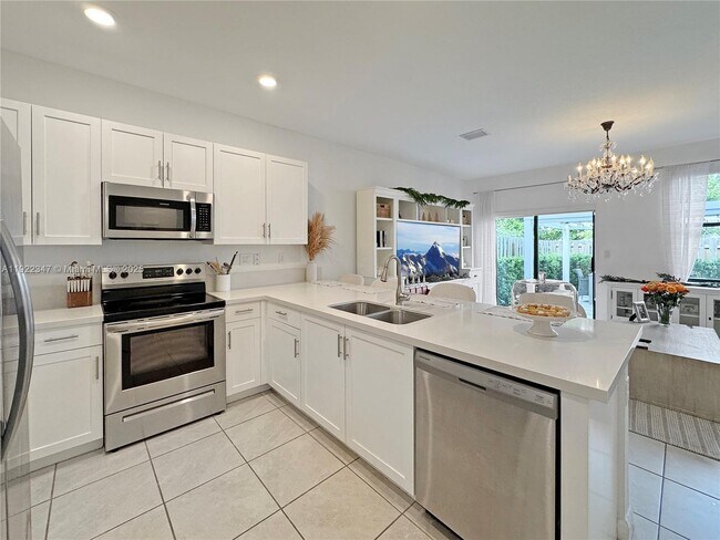 Building Photo - 14813 SW 183rd Terrace