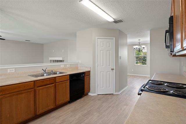 Building Photo - 605 Hanceville Way