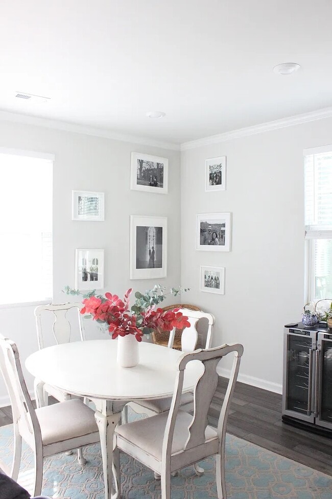 Building Photo - 6400 Astor Elgin St