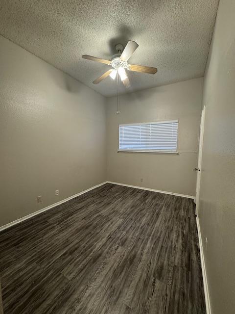 Building Photo - 4608 Bennett Ave