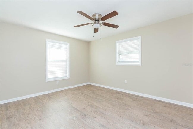 Building Photo - 4506 Grand Central Ave