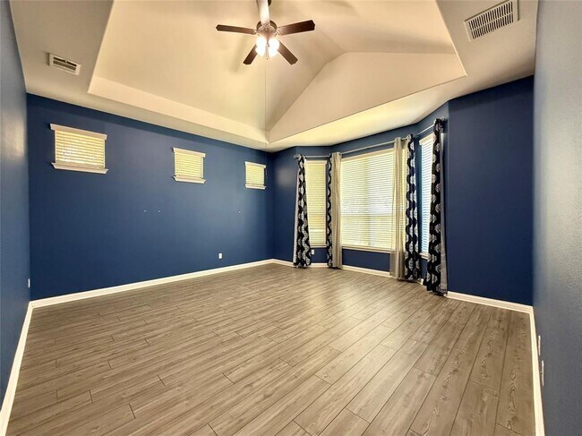Building Photo - 4200 Rainy Creek Ln