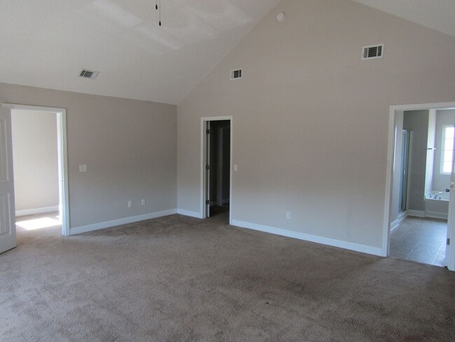 Building Photo - 34 Wythe St