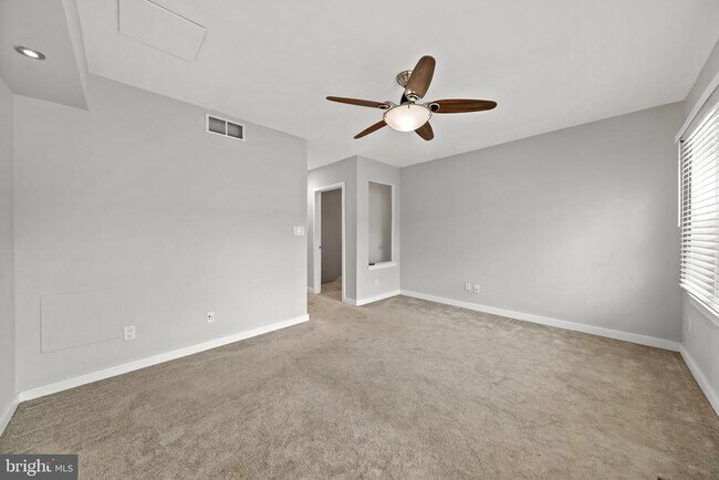 Building Photo - 4041 Cresson St