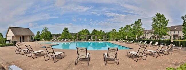 Building Photo - 2583 Mimms Ln