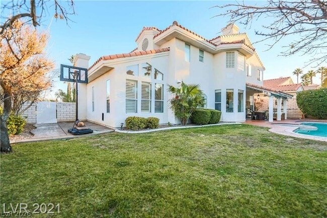 Building Photo - 2237 Fiero Dr