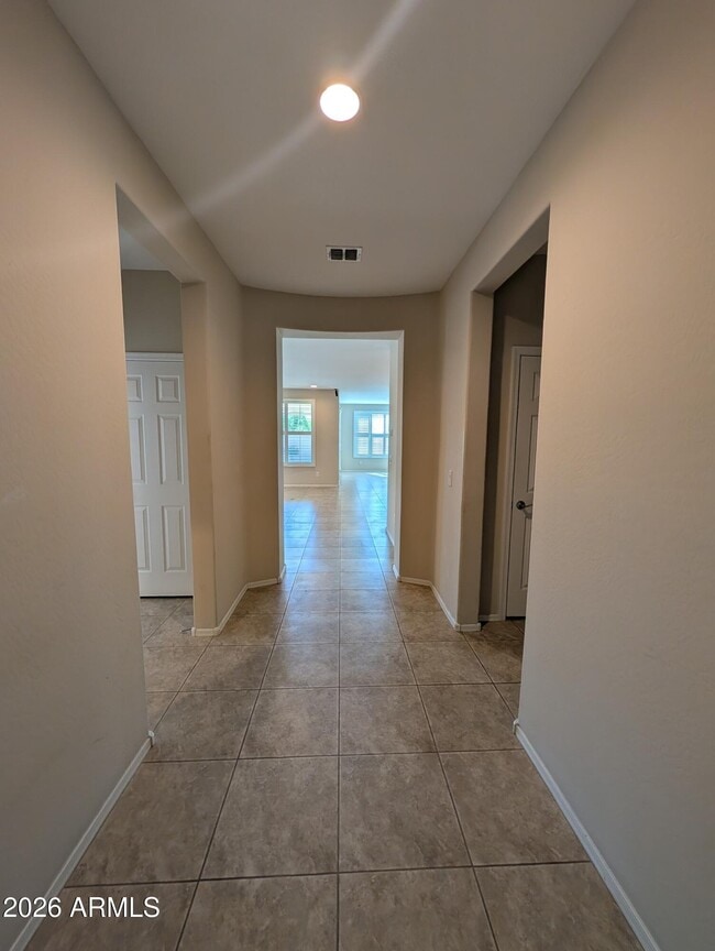 Building Photo - 5631 Cinder Brk Wy