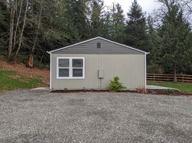 Building Photo - 16517 280th Ave