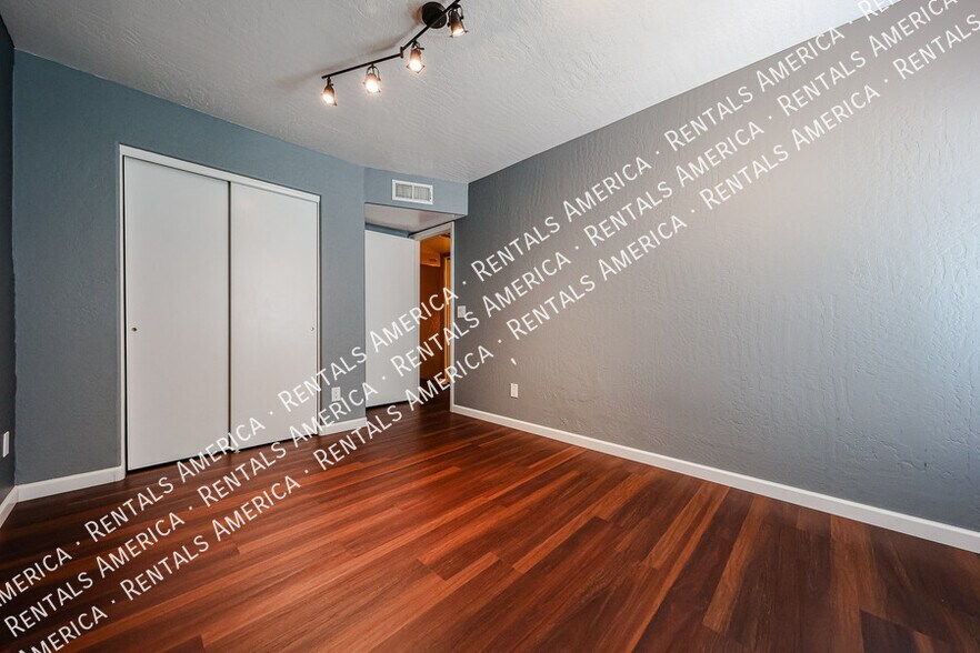 Building Photo - 3160 W Frankfurt Dr