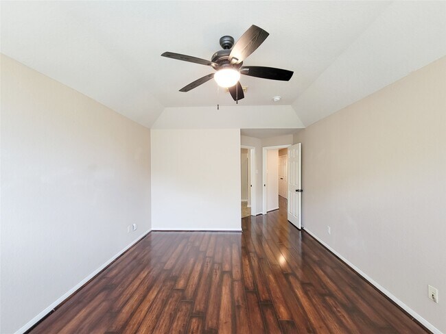 Building Photo - 2015 Grand Terrace