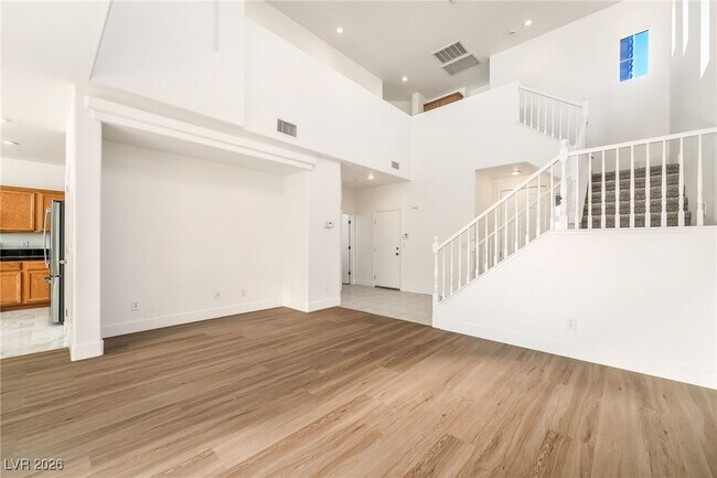 Building Photo - 10226 Wolf Pack Ln