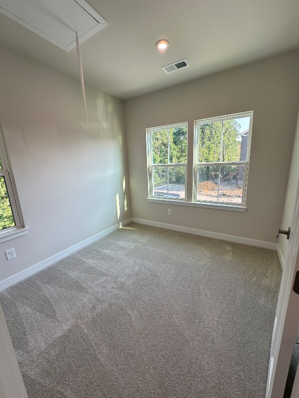 Building Photo - 418 bigwood Dr