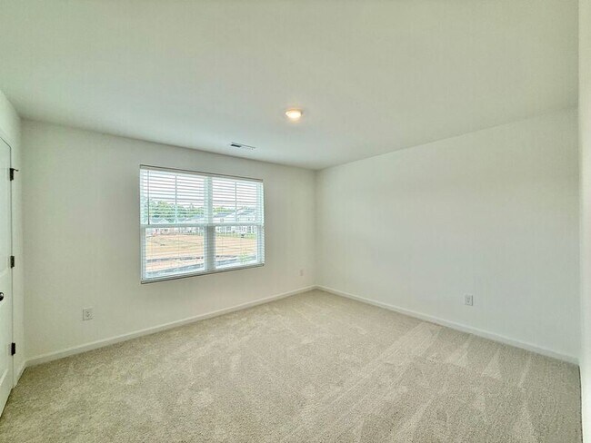 Building Photo - 3111 Allamore Dr