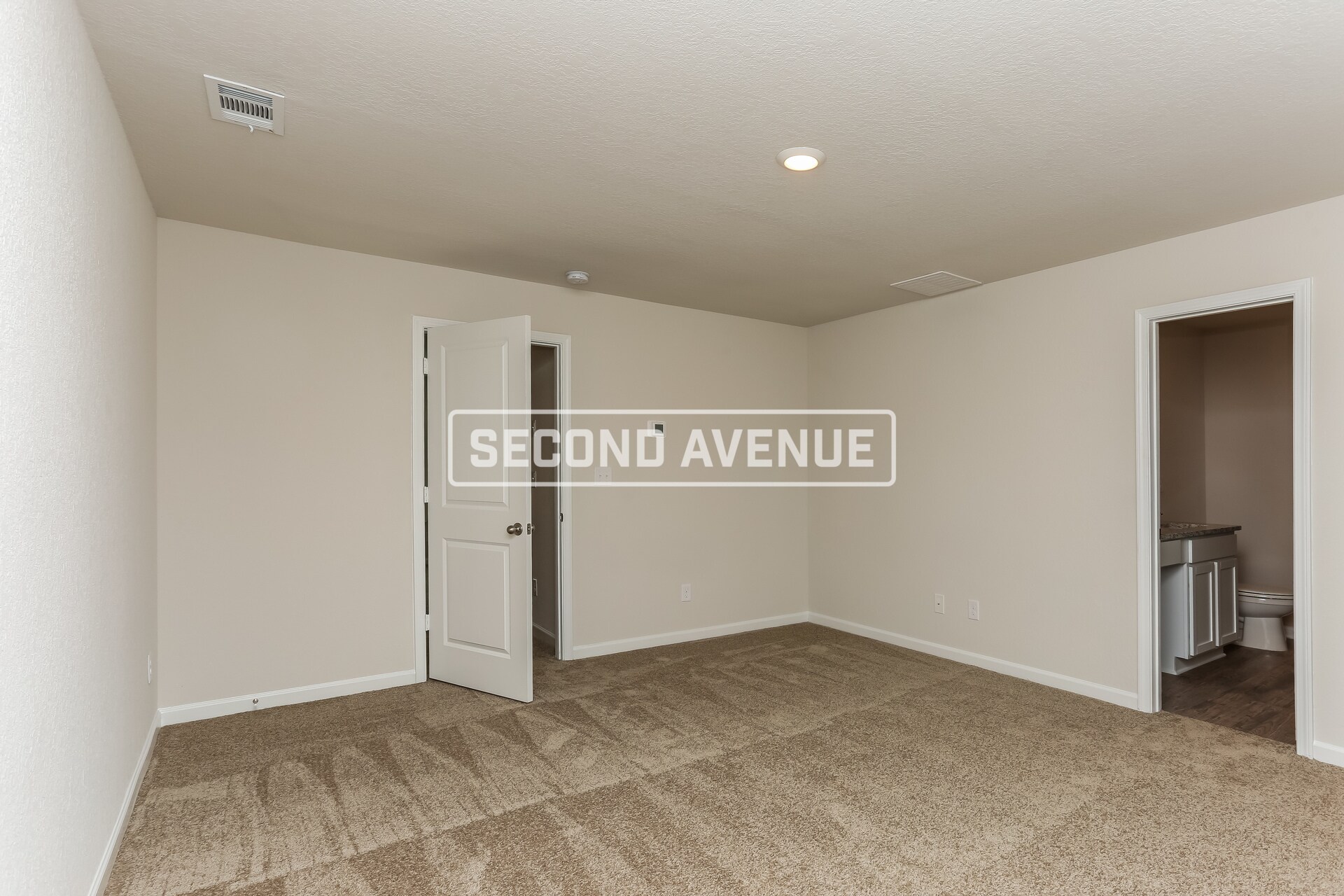 Building Photo - 571 Meadows Farm Dr