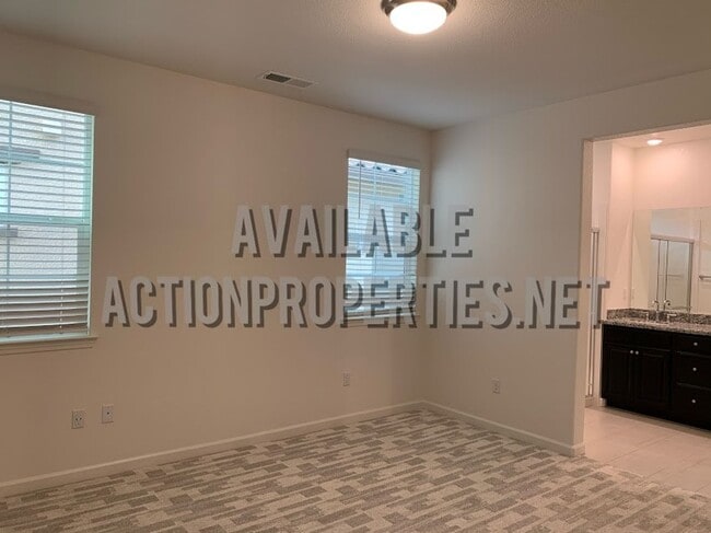 Building Photo - 2256 Terrawood St