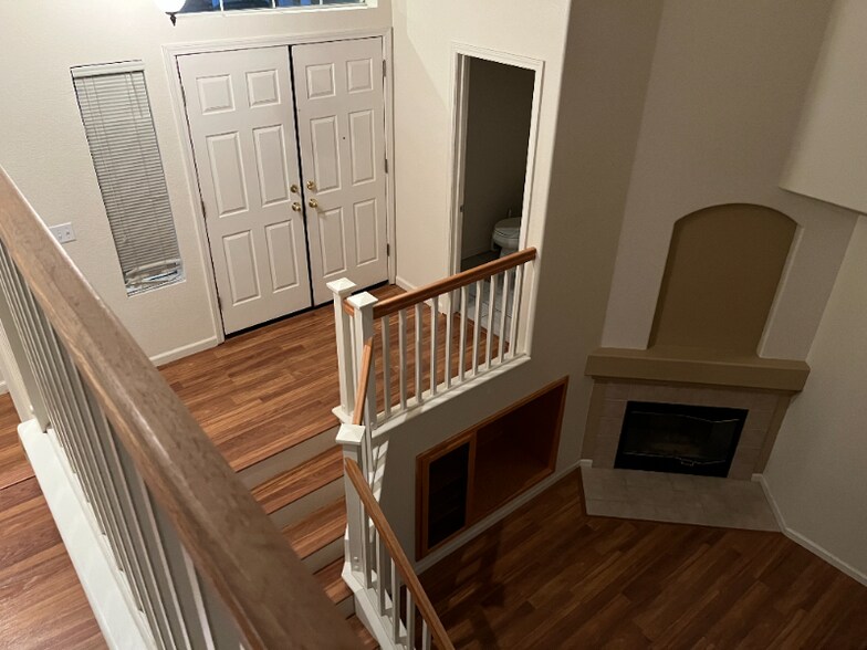 Building Photo - 2828 Babson Dr