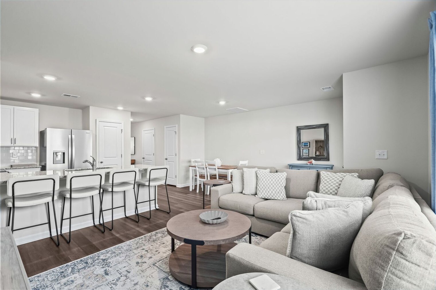 Building Photo - 1 N Yaupon Dr