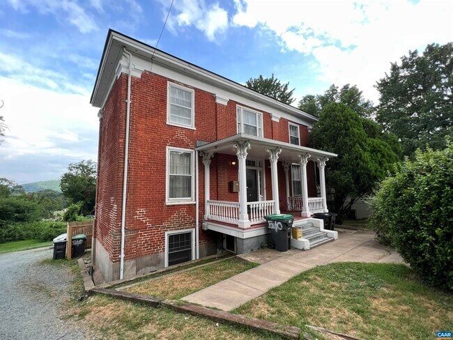 Building Photo - 510 Ridge St