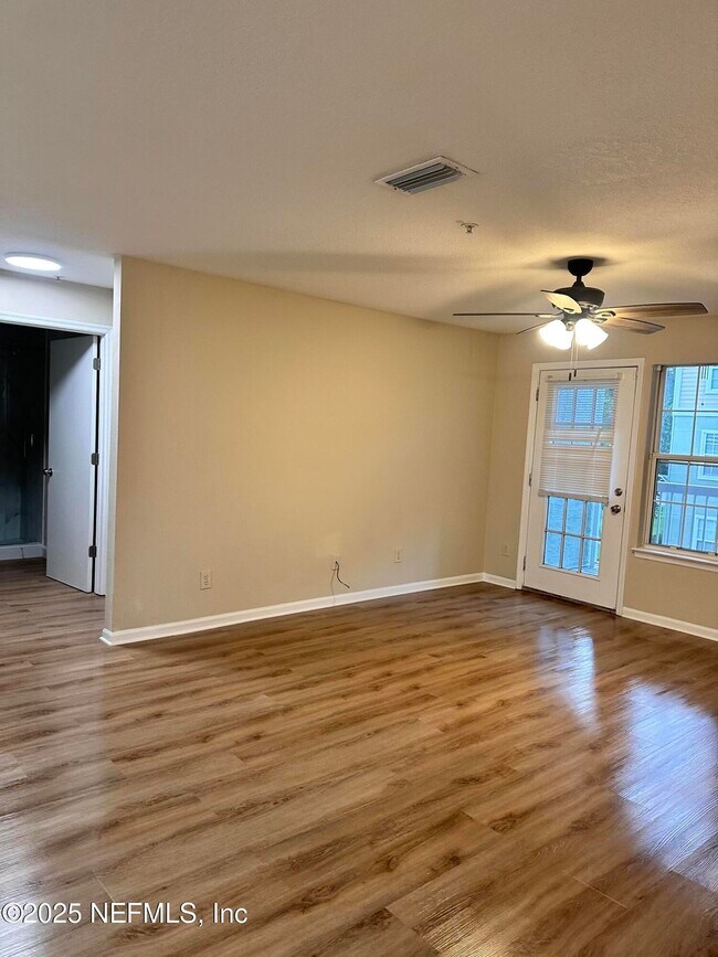 Building Photo - 7701 Timberlin Park Blvd