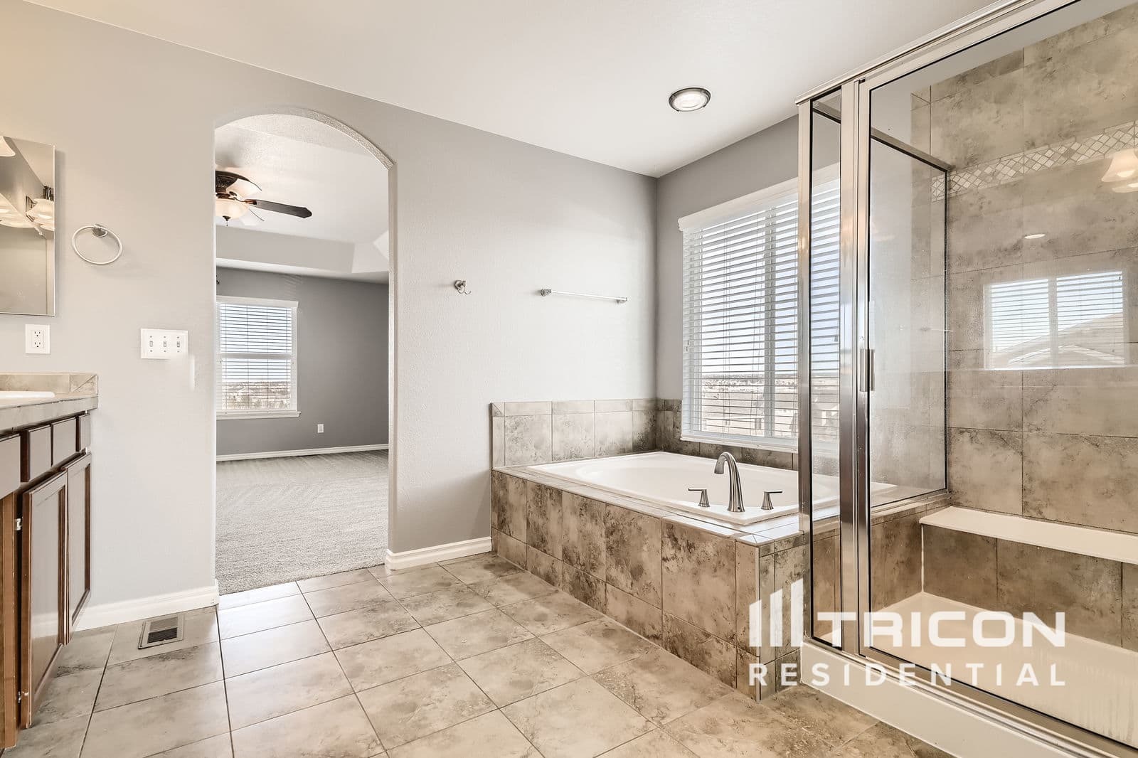 Building Photo - 4775 Sedona Cir