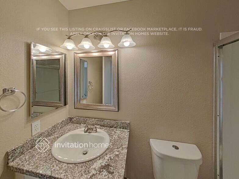 Building Photo - 303 Tuscany Ct