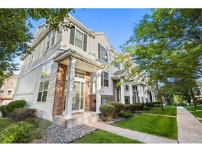 Building Photo - 899 Ledgestone Dr