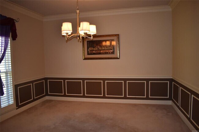 Building Photo - 414 Arrowhead Dr