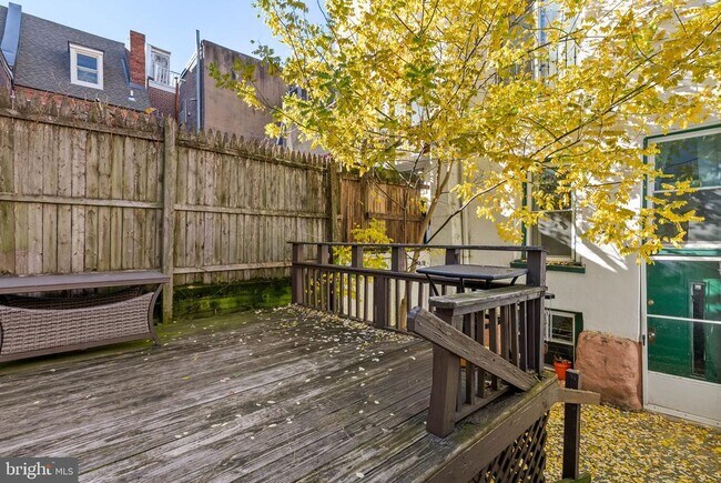 Primary Photo - 787 S 3rd St