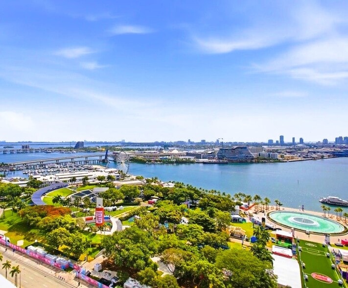 Building Photo - 50 Biscayne Blvd