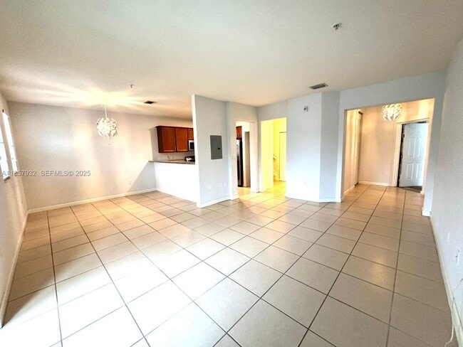 Building Photo - 10630 NW 88th St