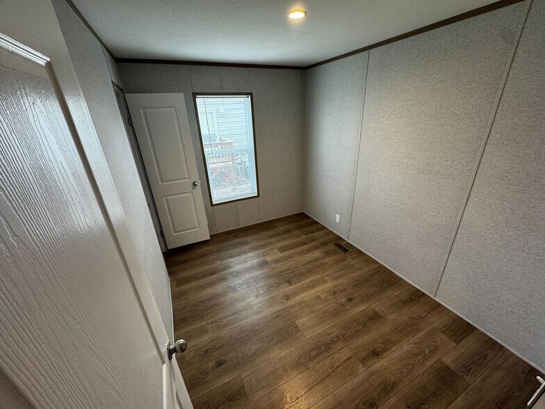 Building Photo - 3510 N 9th St