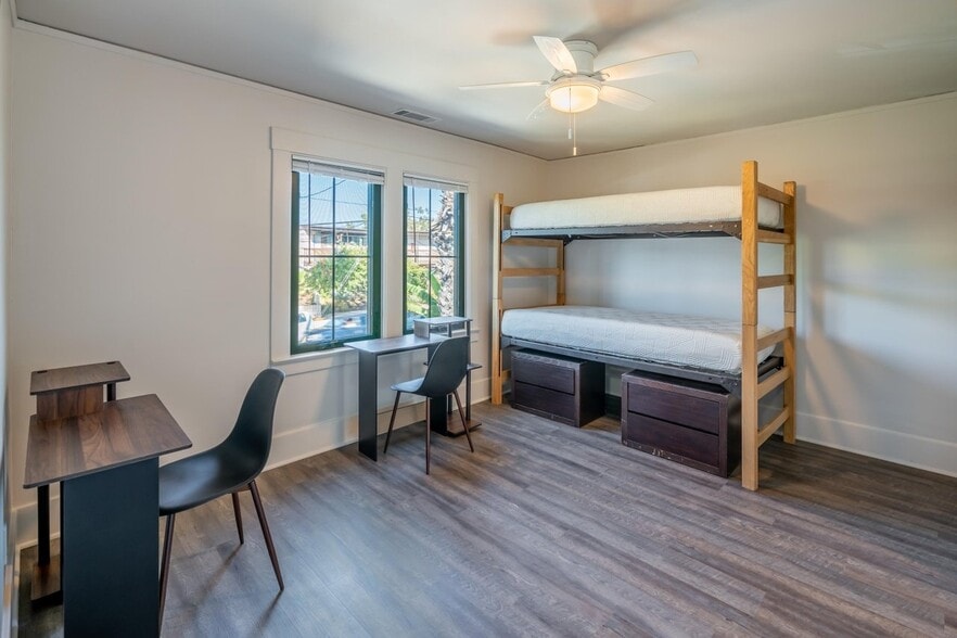Building Photo - 615 San Pascual St