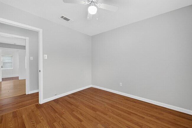 Building Photo - 6741 Feldspar St