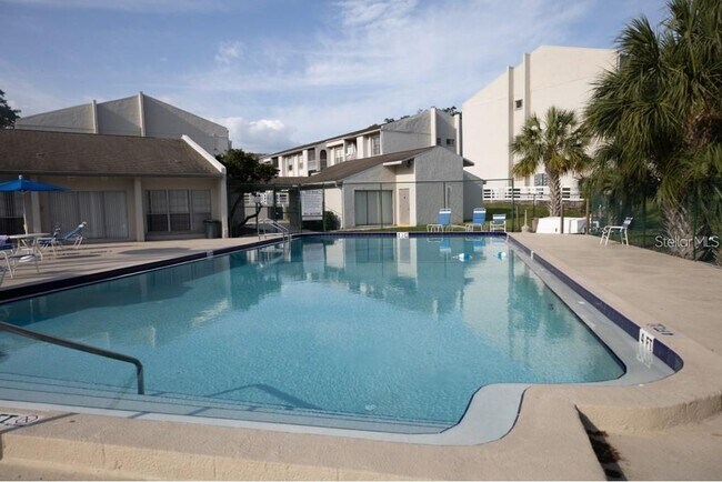 Building Photo - 2625 FL-590