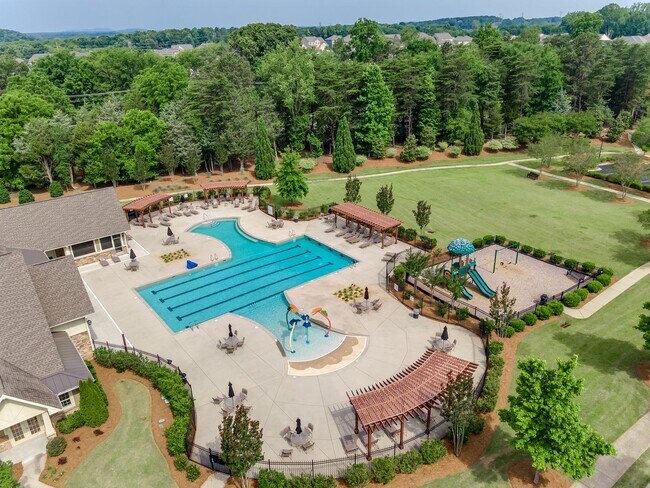 Building Photo - Stunning 4 bedrm, 3.5 Bath home in Chapel Cove of South Charlotte!