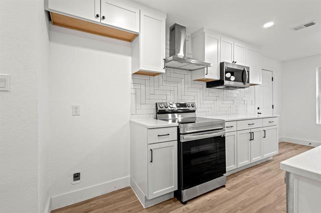 Building Photo - 6000 Cool Springs Dr