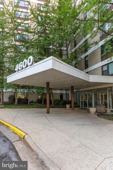 Building Photo - 4600 Duke St