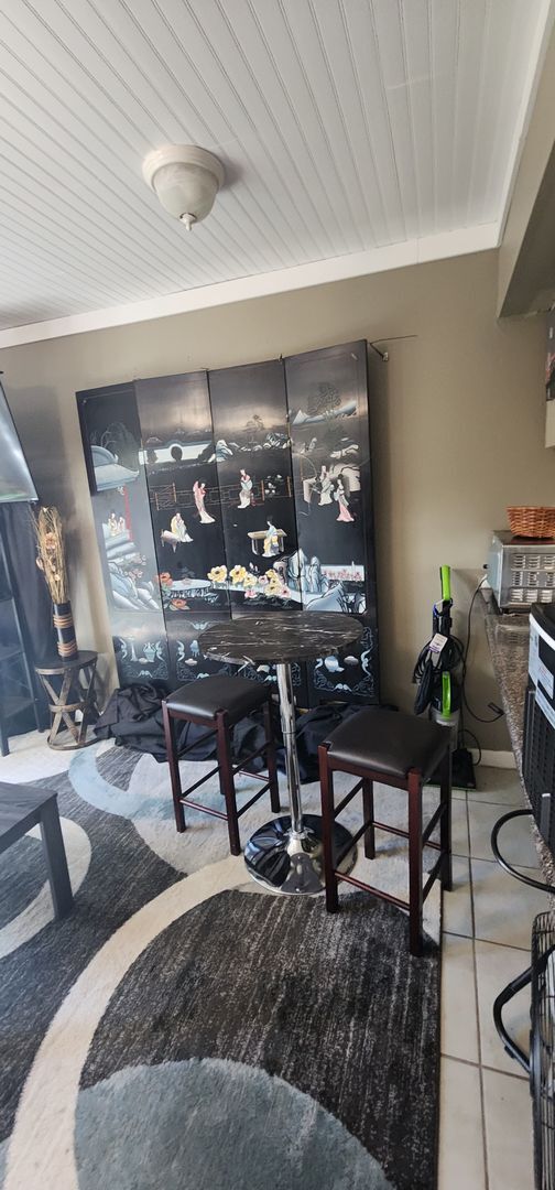 Building Photo - First two weeks for approved applicant.