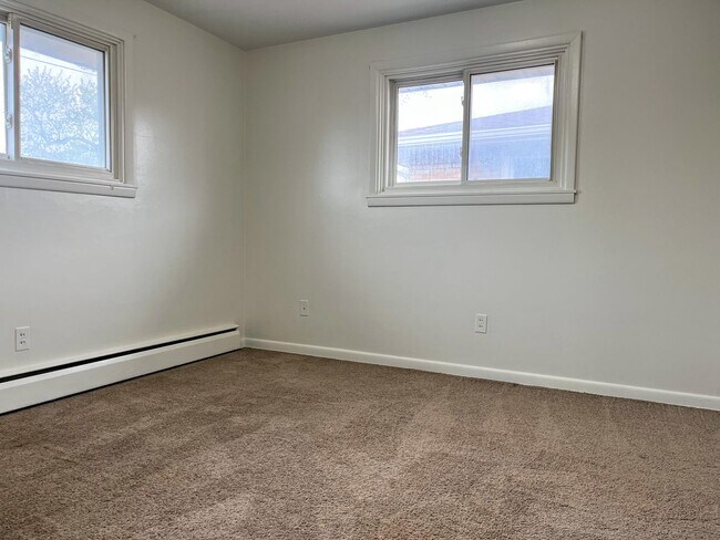 Building Photo - Parker Heights Apartments