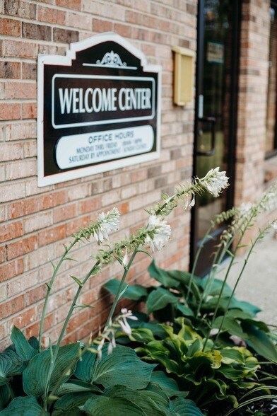 Building Photo - 2421 Madison St