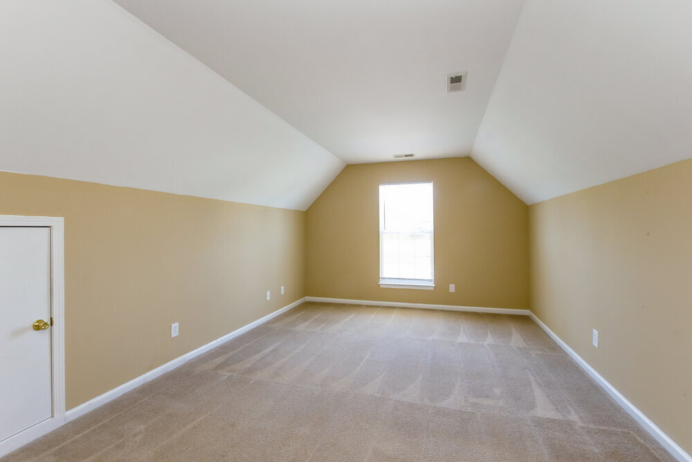 Building Photo - 9908 Spring Park Dr