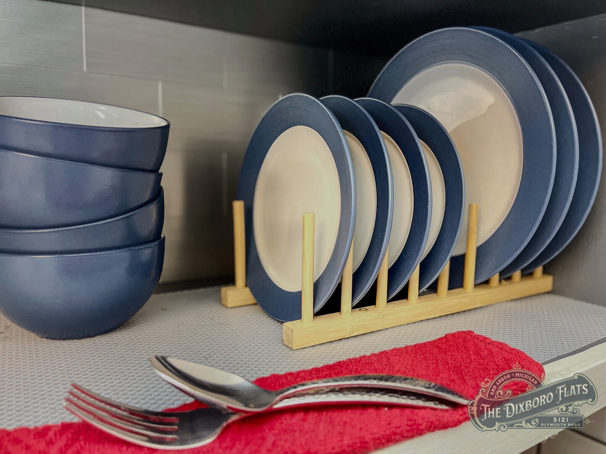 Building Photo - 5121 Plymouth Road