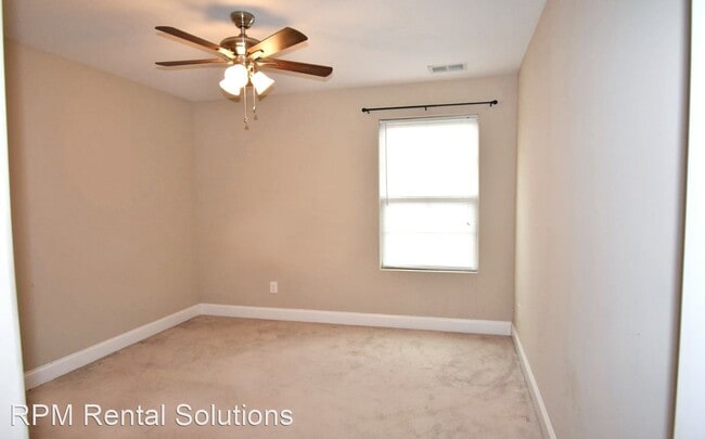 Building Photo - 3 br, 2.5 bath House - 3219 Blue Sky