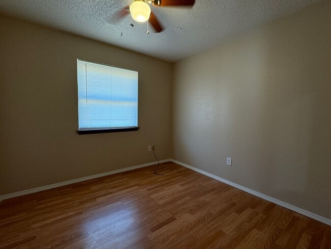 Building Photo - 2610 NW 78th St