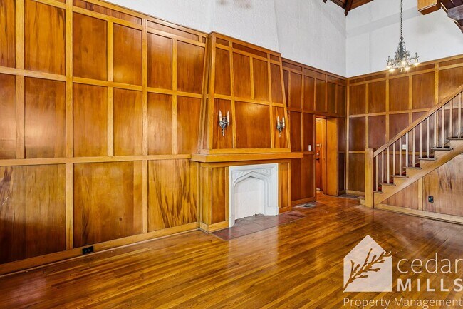 Building Photo - Stackman Court