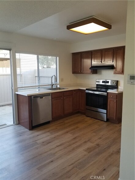 Building Photo - 16932 Limelight Cir