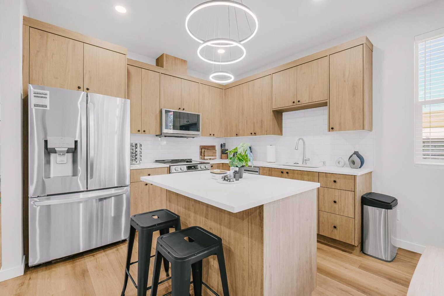 Building Photo - 3202 NW Division St