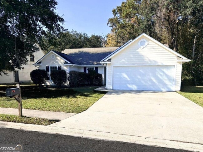 Building Photo - 601 McIntosh Dr