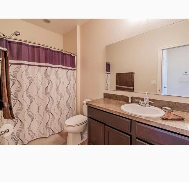 Building Photo - 2152 Betsy Ross Ln