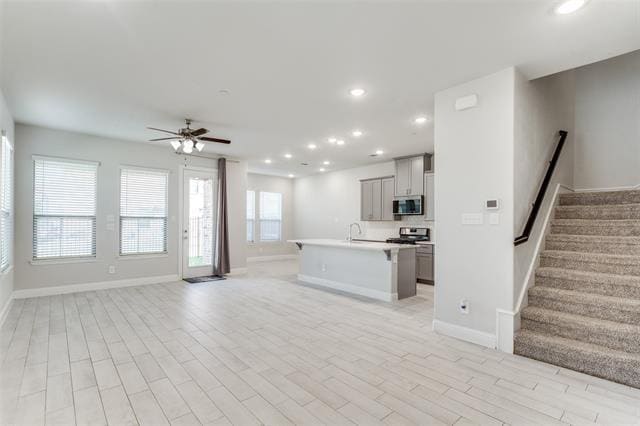 Building Photo - 515 Sequoia St